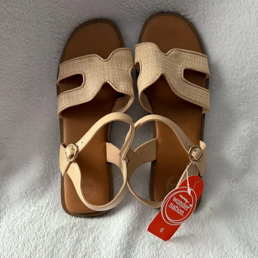 Wonder Nation Beige‎ and Brown Sandals Girl Youth Size 6 New Adjustable
